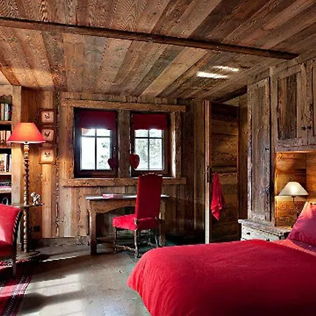 Chalet Javen - 520m2 Avec Piscine Chauffée Et Cinéma Megève